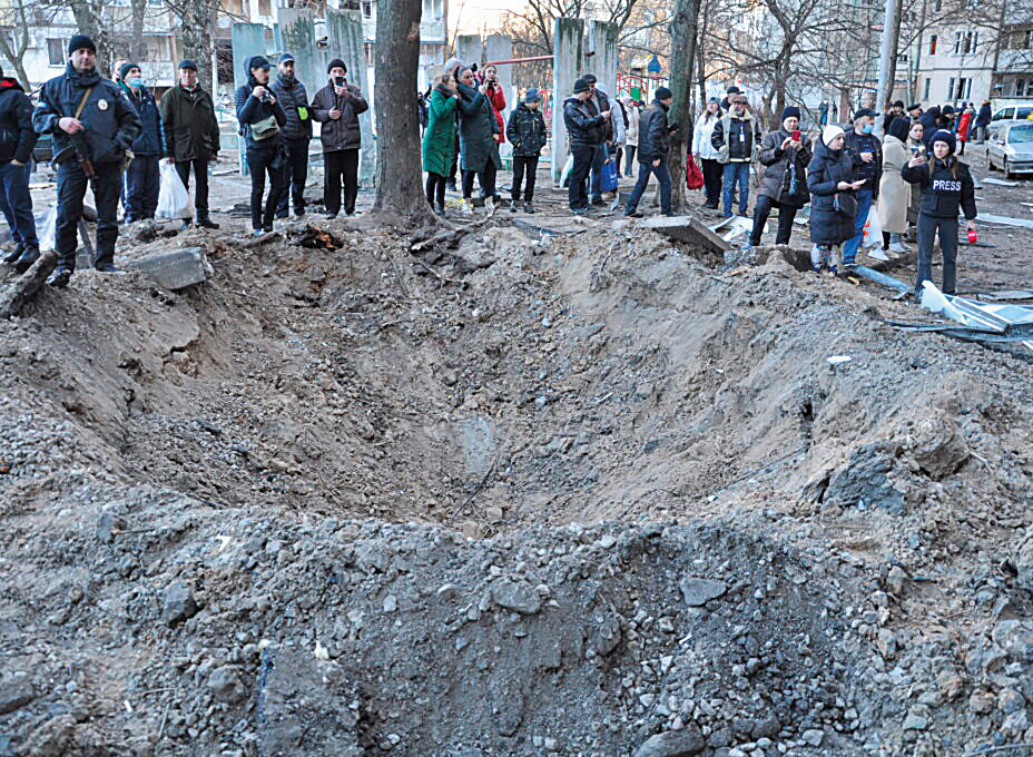 Figure 2: Crater caused by the explosion of a Russian missile adjacent to an urban tree, Ukraine, 2022.