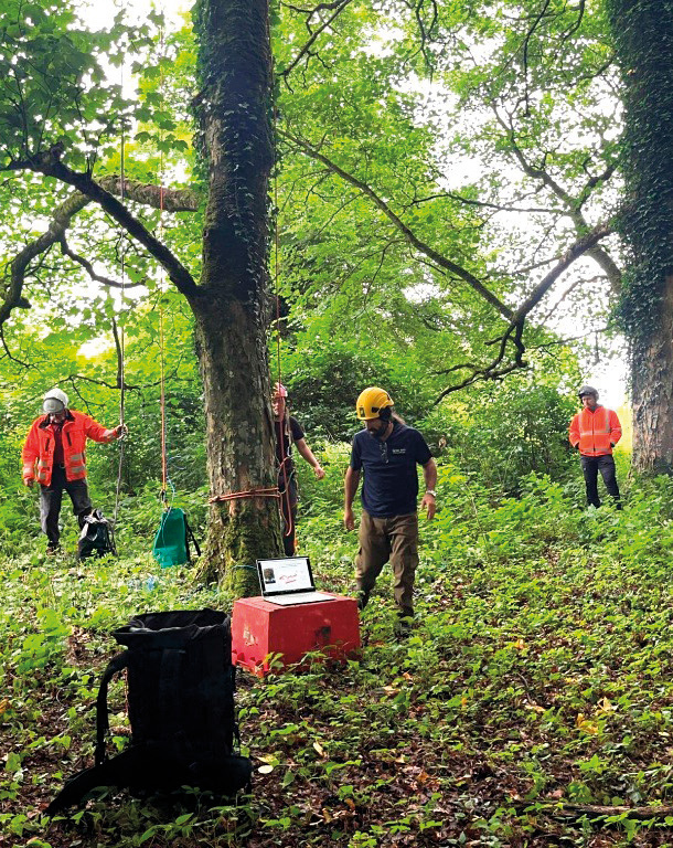 Rob Gibbs and Matt Follett presenting at the Practical Workshop.