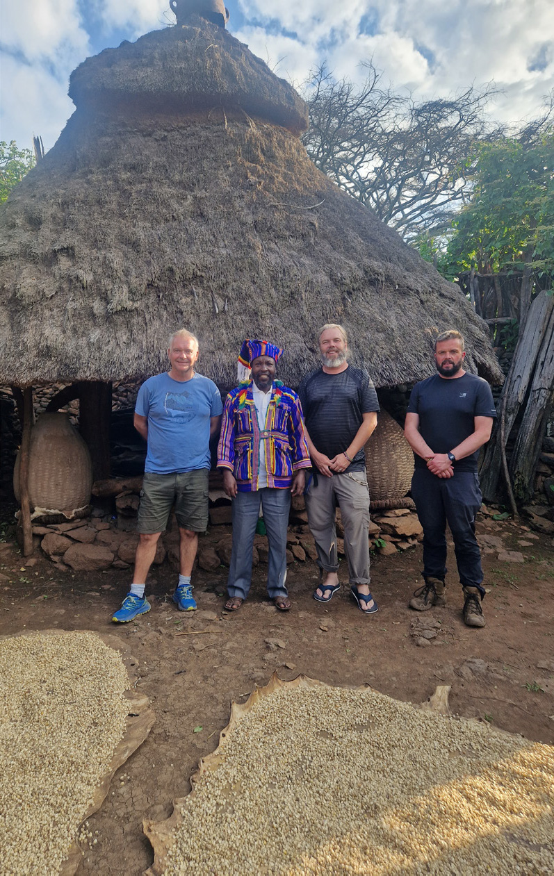 Attending the palace with Chief Kalla Gezahegn.