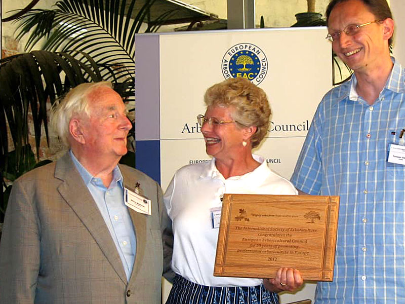 Bill Matthews receiving an Award